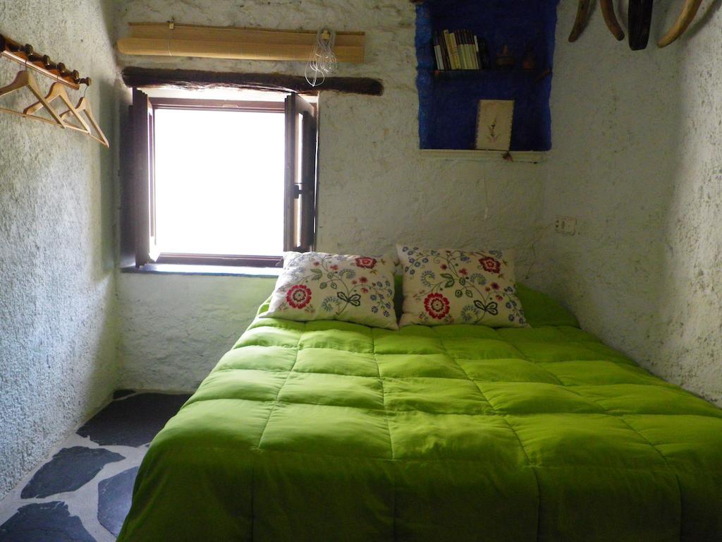 Trevélez La Casa De La Bombilla Verde חדר תמונה